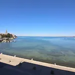 Apartamento Traumhafte Lage Im Zentrum Von Nur 200 Meter Zum Mit Meerblick Poreč