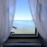 Traumhafte Lage Im Zentrum Von Nur 200 Meter Zum Mit Meerblick