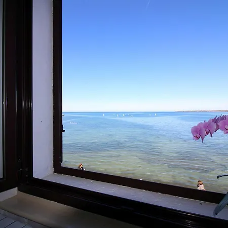 Traumhafte Lage Im Zentrum Von Nur 200 Meter Zum Mit Meerblick Porec