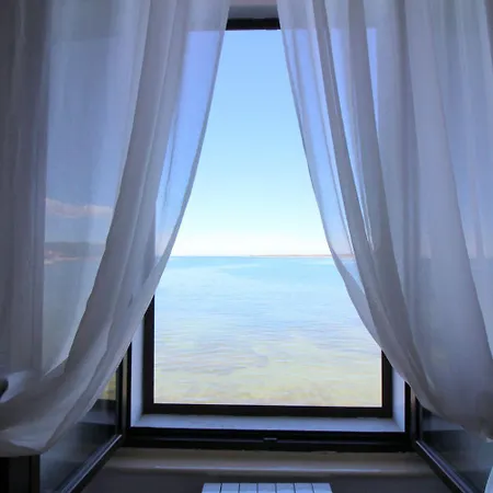 Apartament Traumhafte Lage Im Zentrum Von Nur 200 Meter Zum Mit Meerblick Poreč