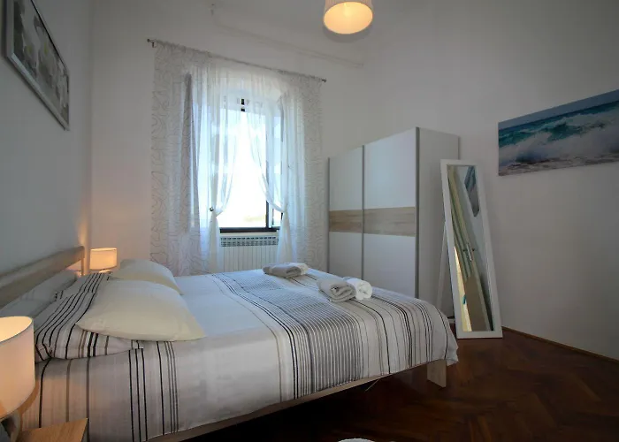 Traumhafte Lage Im Zentrum Von Nur 200 Meter Zum Mit Meerblick Apartament *